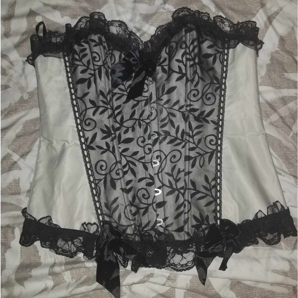 XL corset